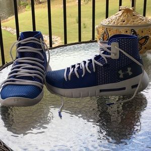 Under Armor Havoc sneakers Size 8 in great shape